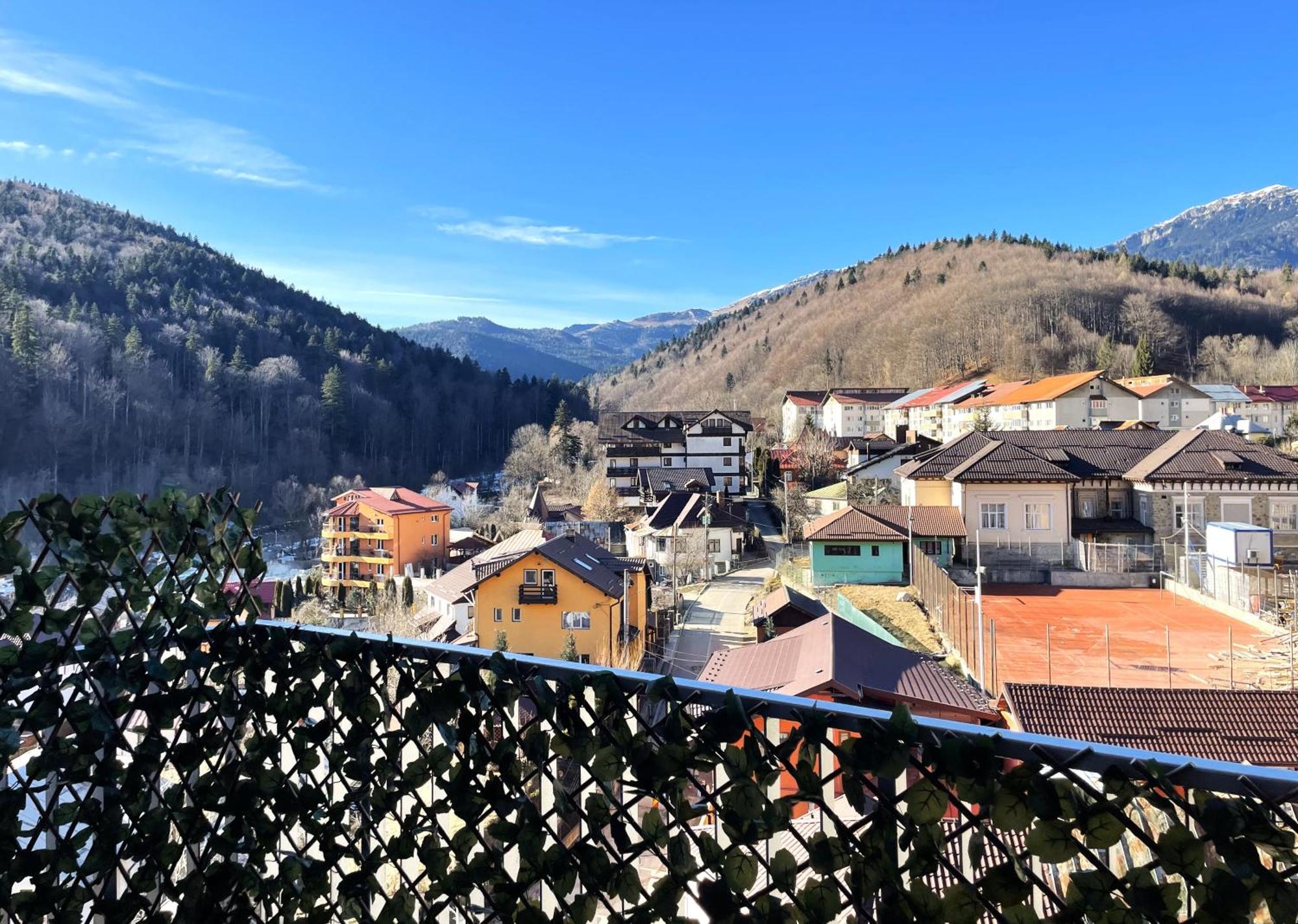 Rosewood Boutique Apartment Sinaia Luaran gambar